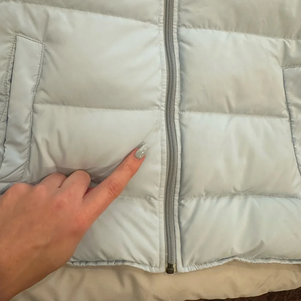🐊 Vintage Lacoste Puffer Vest - Ice Blue - Picture 6 of 7